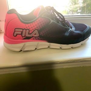 Fila Running Shoes with memory foam